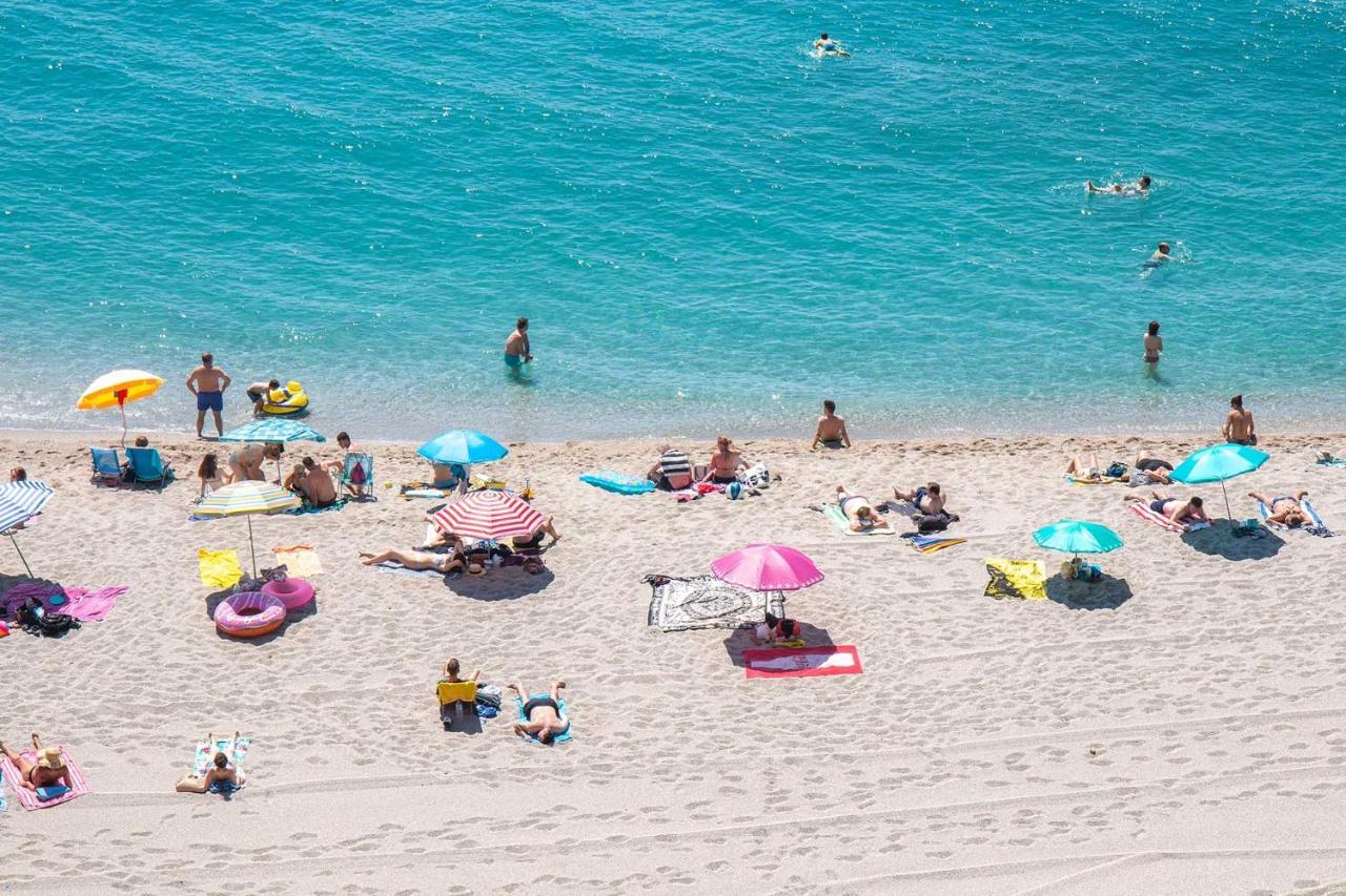 Moderno y céntrico apartamento en Plaza de España Nerja Exterior foto